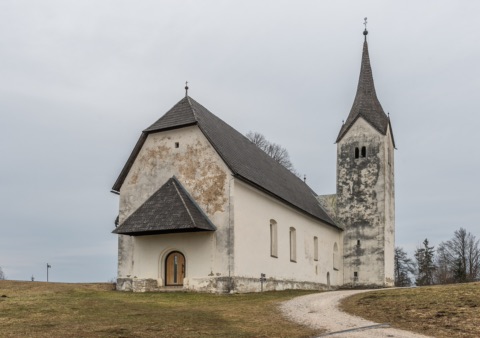 Wallfahrtskirche hll. Hemma und Dorothea auf dem Hemmaberg bei Globasnitz
